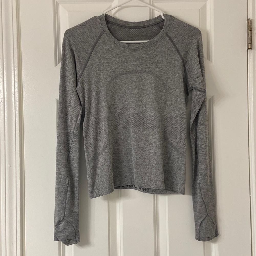 LULULEMON SWIFTLY TECH LONG SLEEVE RACE LENGTH (cropped)